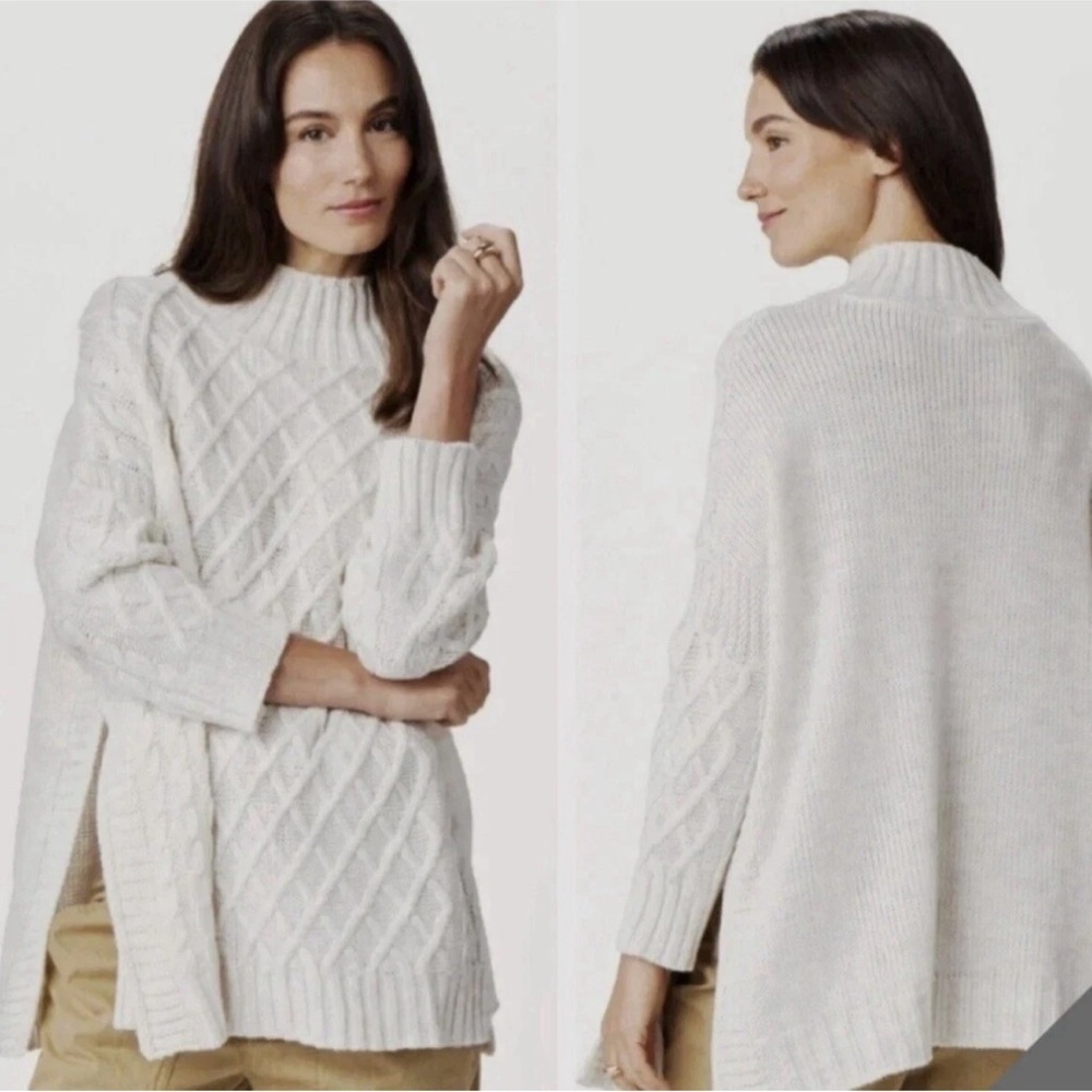 Mer Sea Women's Lisbon Lattice Front Traveler Sweater Sea Salt (One Size)